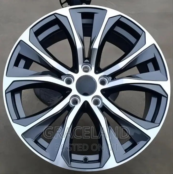 Original Set of Alloy Rims 21 Inches for Toyota LANDCRUISER in Accra