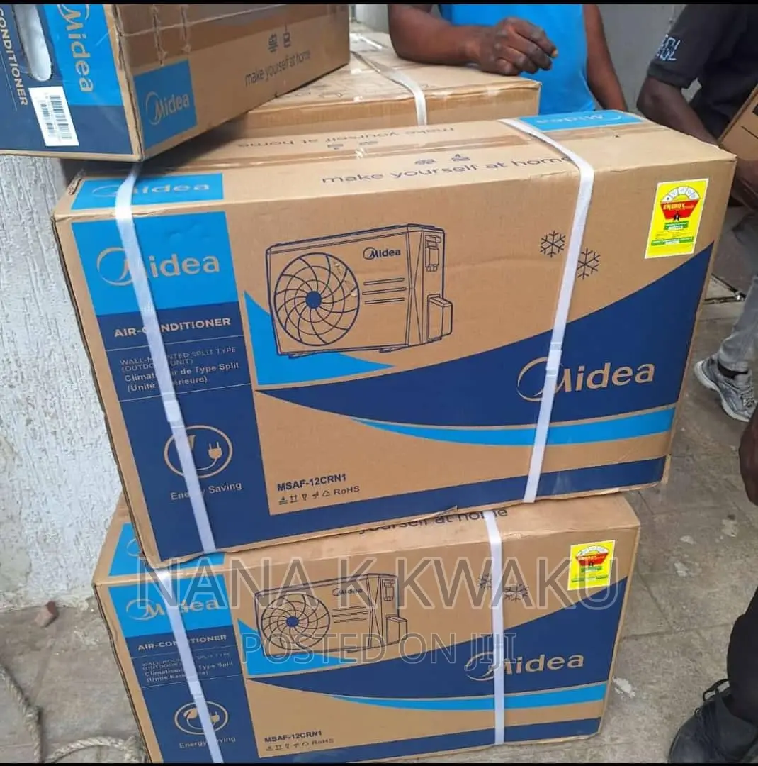 R410_midea_1.5hp Split Air Condition in Accra Metropolitan Home