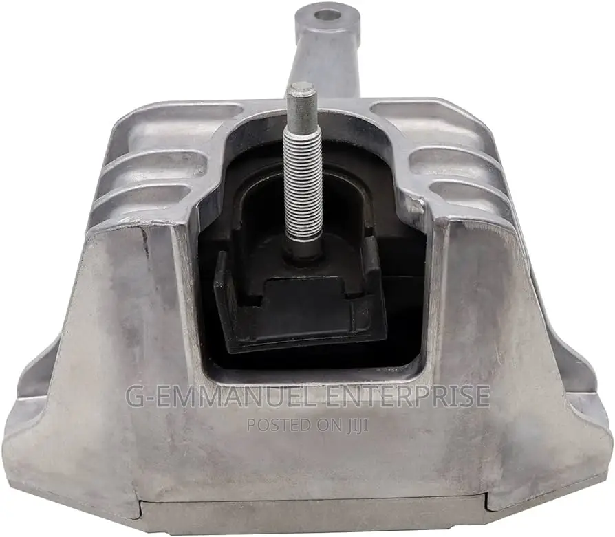 HYUNDAI Elantra 2019 Engine Seat. Original Parts Only. in Abossey Okai