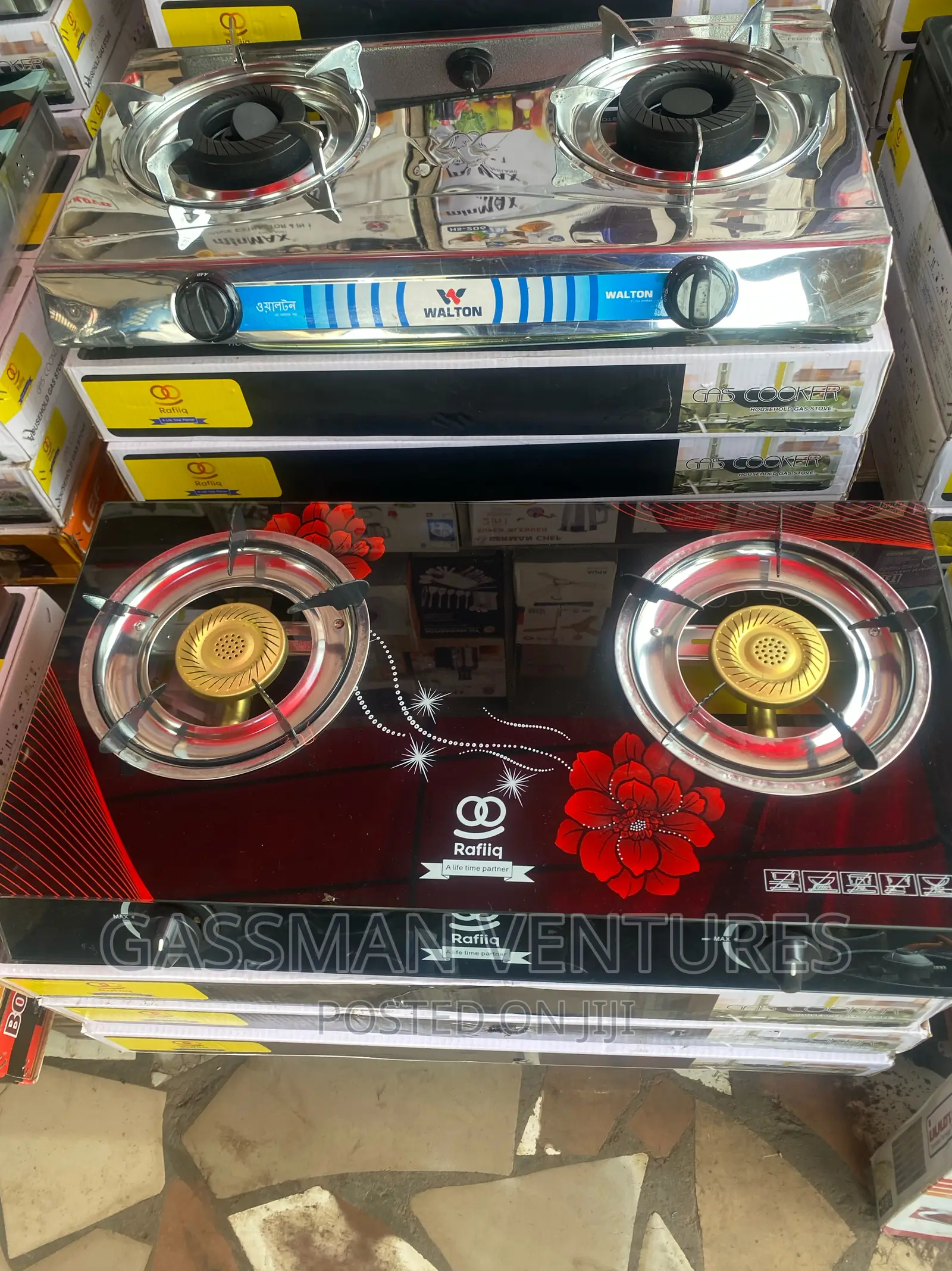 2 3 Burner Table Top Glass Stove in Madina Kitchen Appliances, Junior Nero