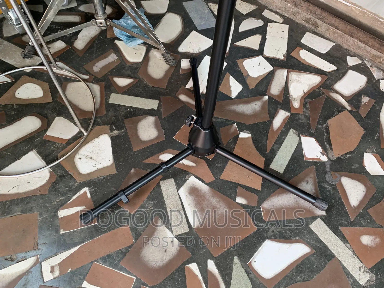 JAC Microphone Stand With 4 Microphones Holders in Accra Metropolitan