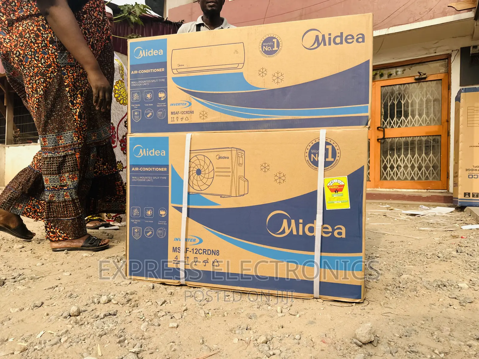 Inverter Split R410 Gas Midea Air Conditioner Sleep Mode in Adabraka