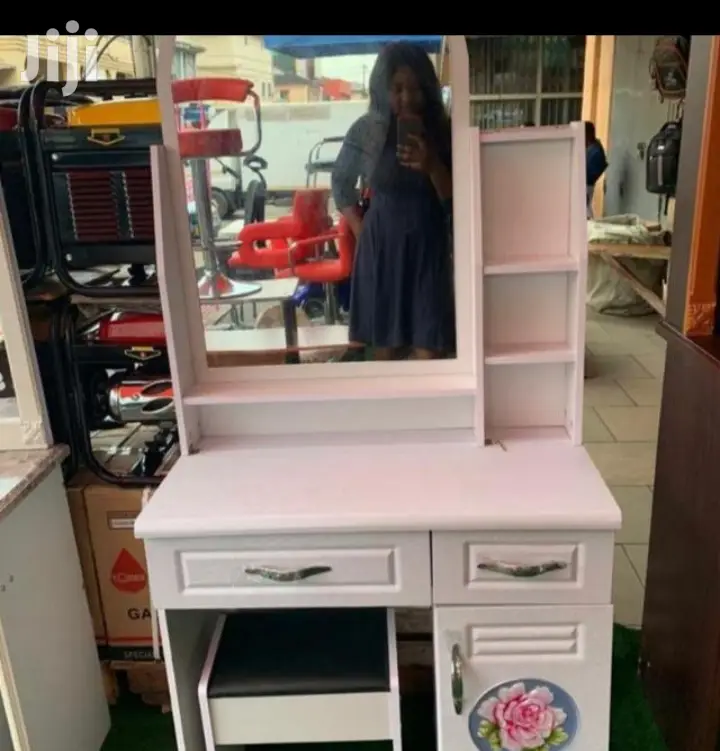 Dressing Mirror Set in Accra Metropolitan Furniture, Corporate