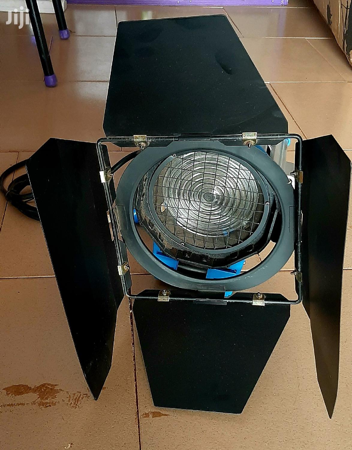 Fresnel Tungsten 1000W Spot Light Die Studio Light HMI Light in Accra